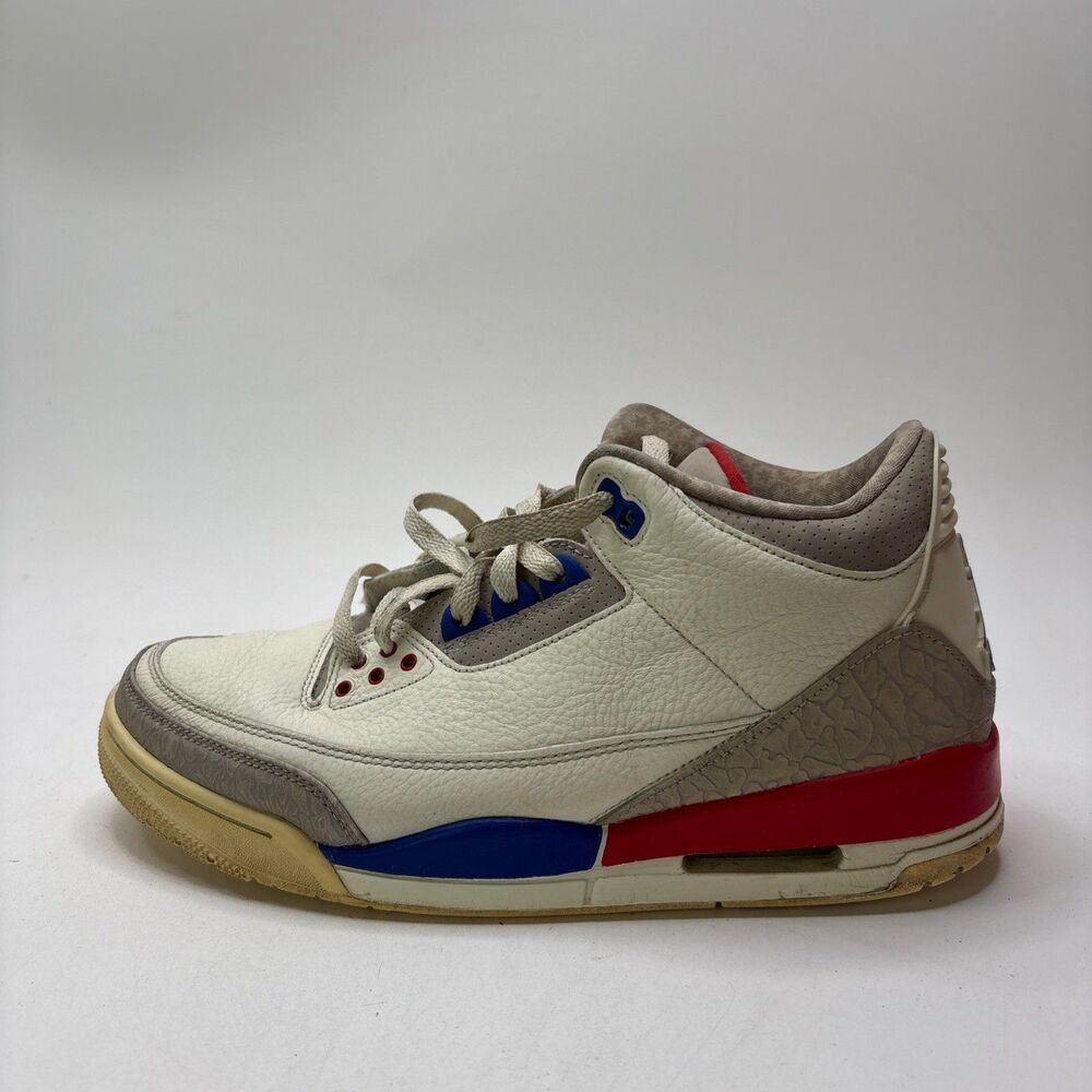 Size 10.5 - Air Jordan 3 Retro International Flight